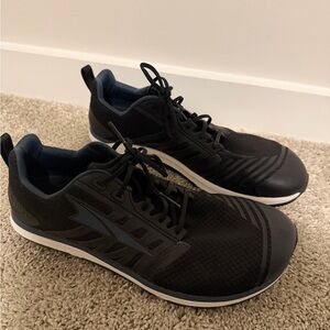 Altra Solstice XT Running Shoe